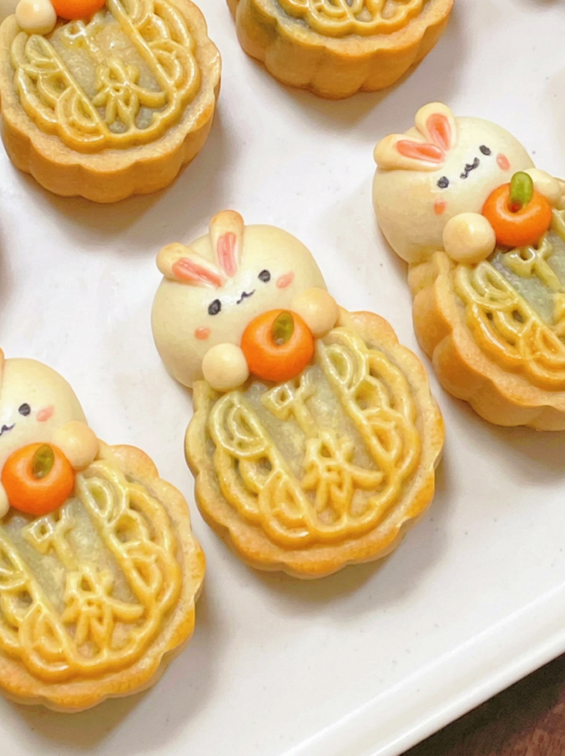 [21 August Thomson] Mid Autumn Bunny Mooncake (Bake Academy Trial Class)
