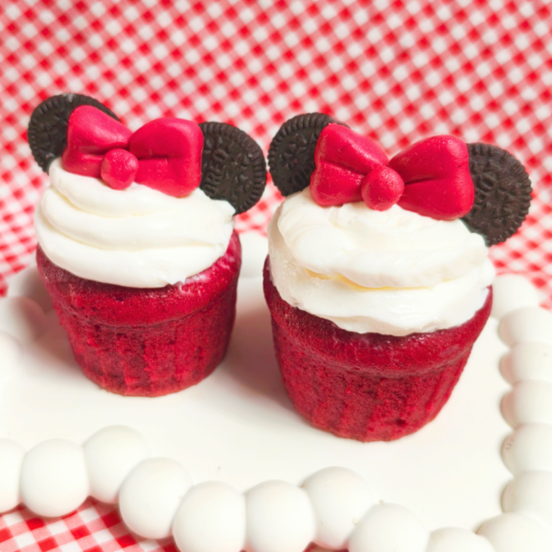 [25 September Thomson] Red Velvet Cream Cheese Cupcake